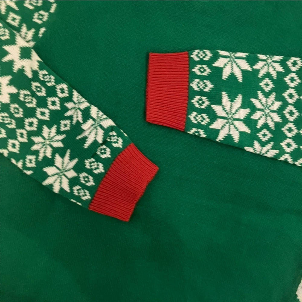 Urban heritage rudolf reindeer Christmas sweater. EUC! - Picture 7 of 8